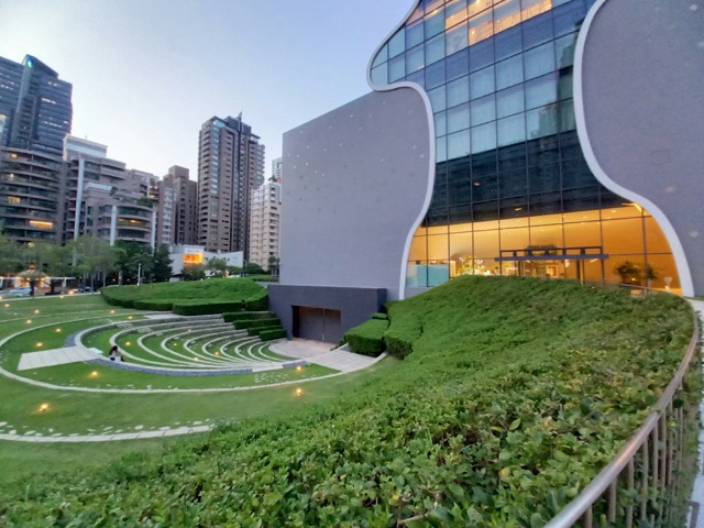 高美濕地 Gaomei Wetlands — Taichung, Taiwan